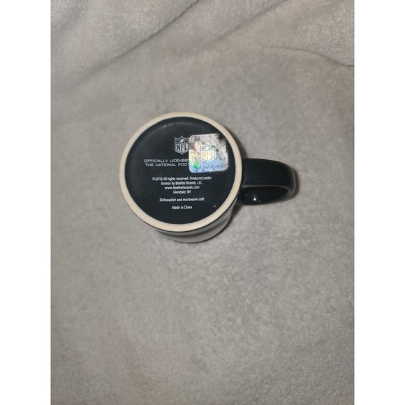 H.066- Chicago Bears cap hat and mug - Picture 12 of 12